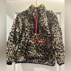 Vineyard Vines Leopard Pull Over (Size L)